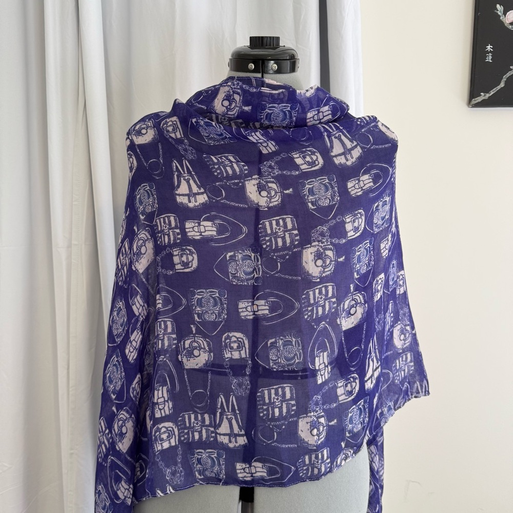 The Limited Purse Print Scarf Wrap NWT - Picture 2 of 7